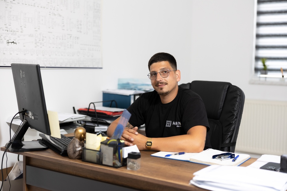 Productie van raamprofielen